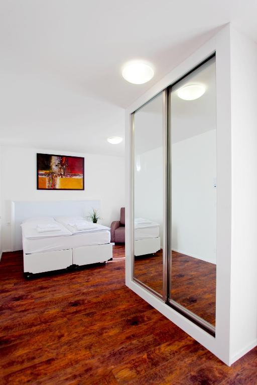 Suite Apartments By Livingdowntown Zürich Szoba fotó